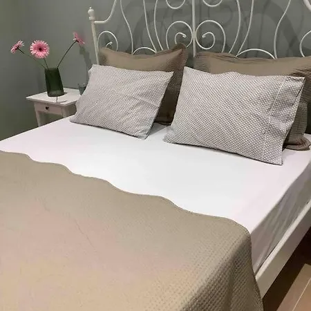 Prázdninový dům N G Luxury At No 2