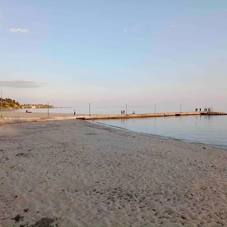 N G Luxury At No 2 Holiday home Nea Kallikrateia