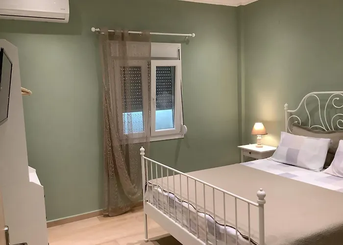 N G Luxury At No 2 *