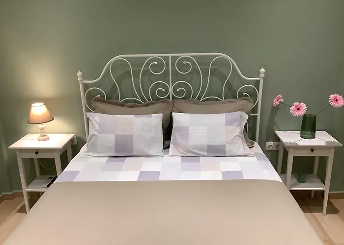 N G Luxury At No 2 * Nea Kallikrateia